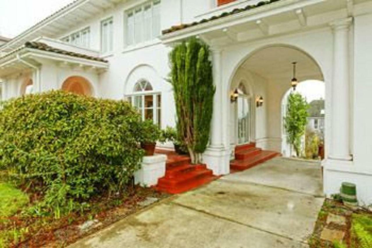 The Villa Bed & Breakfast (Adults Only) Tacoma Exterior foto